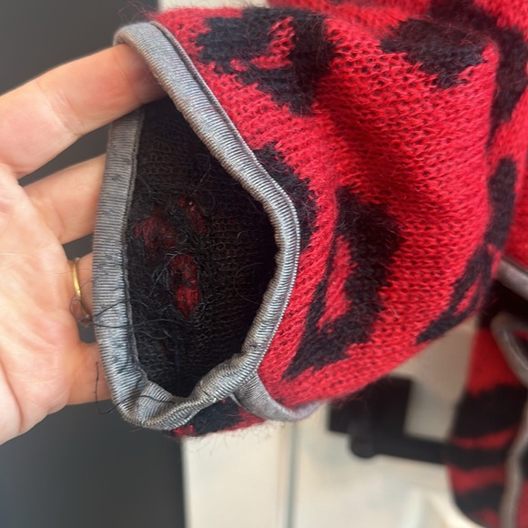 Mohair red/black multi animal print sweater by Escada - Picture 7 of 11